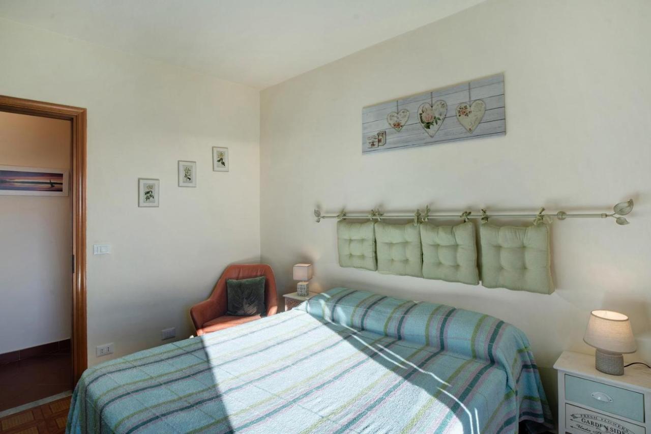 Ferienwohnung Le Casasse Imperia Exterior foto